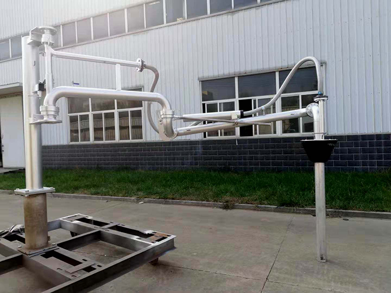 1722212701688954.png AL1412頂部裝卸鶴管.png